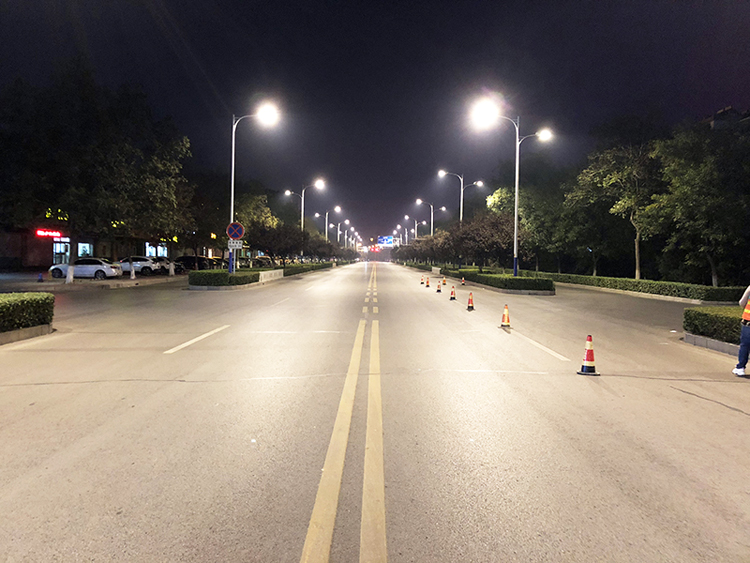 桓臺(tái)縣漁洋街、中心大街路燈節(jié)能改造工程